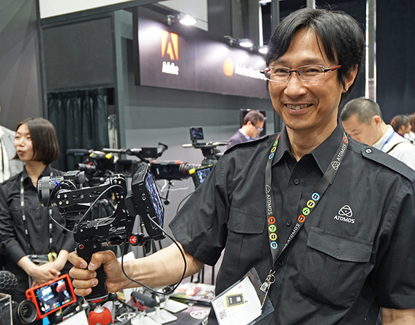 atomos5.jpg