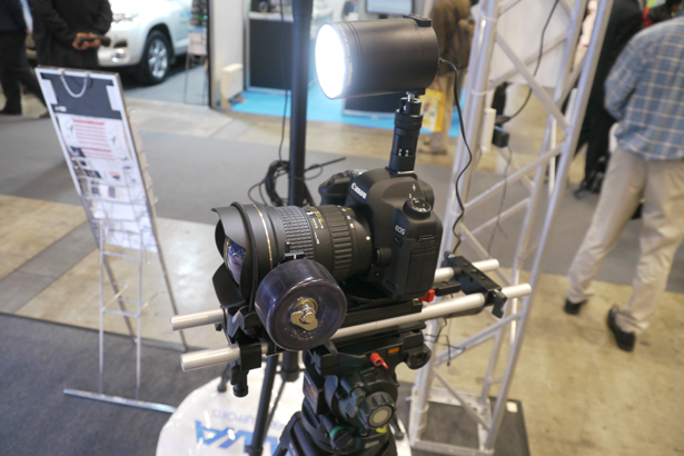 camlight01_interbee2011.jpg
