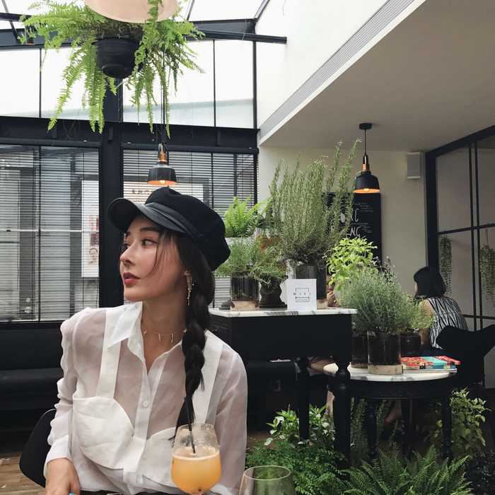 Thumb 4567b11d ebbe 4830 97e7 d95f643bb0b2