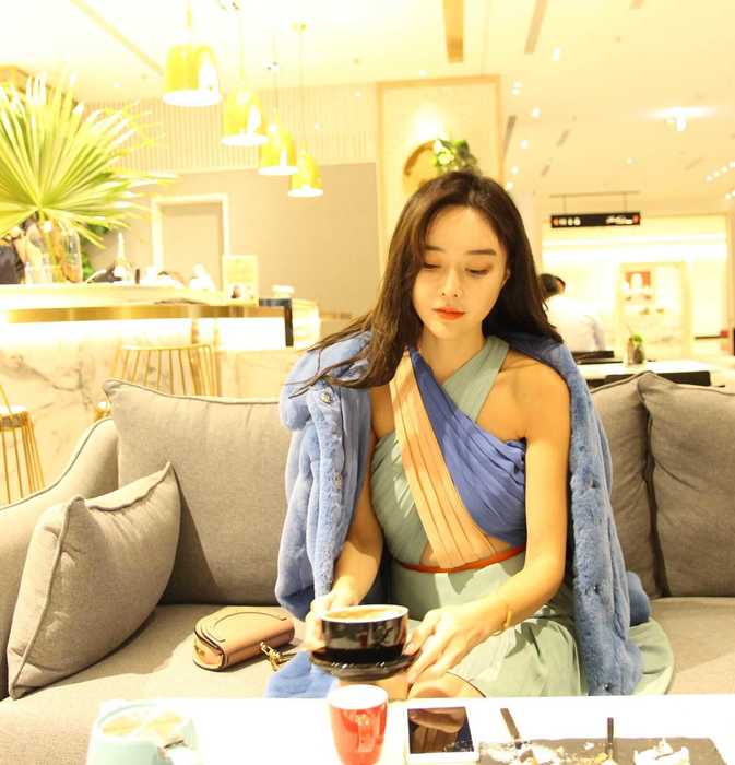 Thumb 83516bbb 941b 41ba a1d0 a7813ee76718