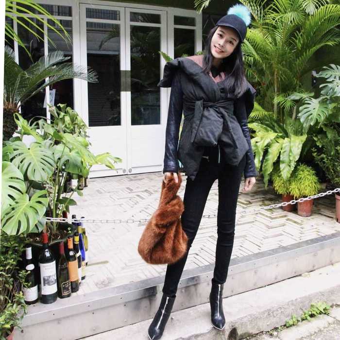 Thumb 7490e042 d142 4630 a0fc 7a4847a72c73