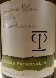 Casas Patronales Sauvignon Blanc Riesling Gewürztraminer(カサス・パトロナレス ソーヴィニヨン・ブラン リースリング ゲヴュルツトラミネル)