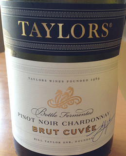 Taylors Pinot Noir Chardonnay Brut Cuvée(テイラーズ ピノ・ノワール シャルドネ ブリュット・キュヴェ)