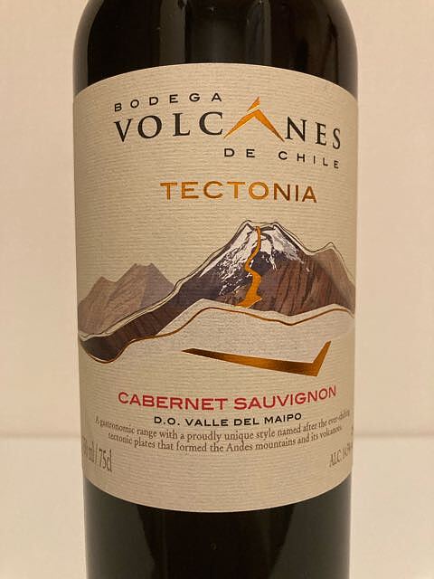 Bodega Volcanes Tectonia Cabernet Sauvignon(ヴォルカネス テクトニア カベルネ・ソーヴィニヨン)