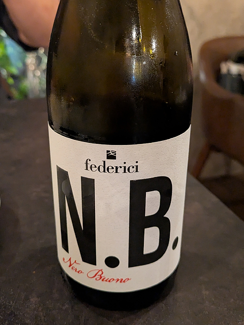 Federici N.B. Nero Buono(フェデリーチ ネロ・ヴォーノ)