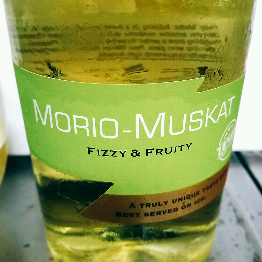 Bubbling Morio Muskat(バブリング モリオ・ムスカート