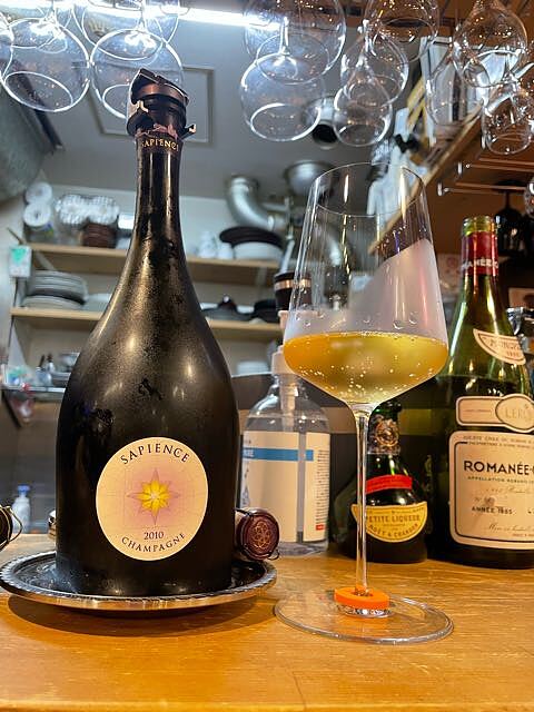 Champagne Marguet Sapience 2010(シャンパーニュ・マルゲ サピエンス)