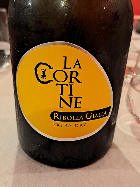 La Cortine Ribolla Gialla Spumante Extra Dry(ラ・コルティーネ リボッラ・ジャッラ)