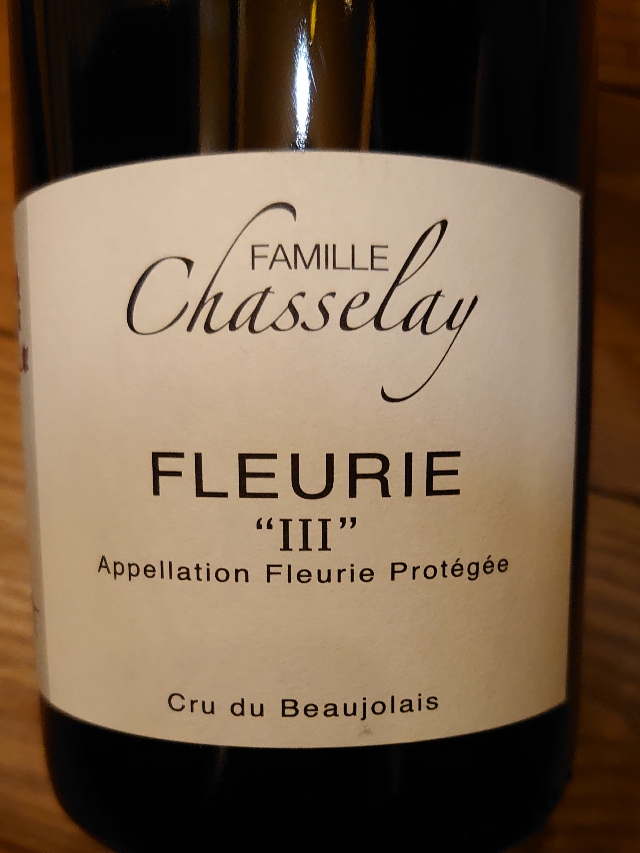 Famille Chasselay Fleurie III(シャスレイ フルーリー) Vinica 無料のワインアプリ