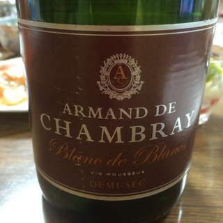 Armand de Chambray Blanc de Blancs Demi Sec(アルマンド・デ・シャンベリー ブラン・ド・ブラン ドゥミ・セック)