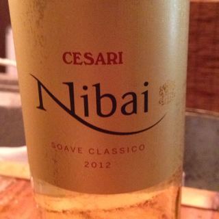 Cesari Nibai Soave Classico(チェザーリ ニバイ ソアーヴェ クラッシコ)