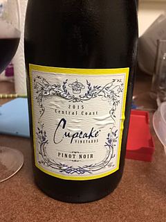 Cupcake Vineyards Central Coast Pinot Noir(カップケーキ・ヴィンヤーズ セントラル・コースト ピノ・ノワール)