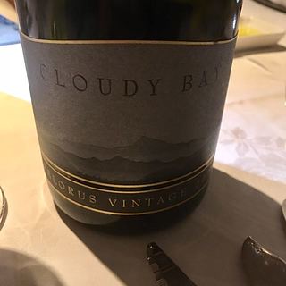 Cloudy Bay Pelorus Vintage 2009