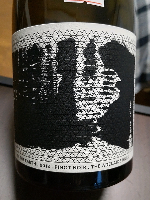 Mitolo Of The Earth Pinot Noir(ミトロ オブ・ジ・アース ピノ・ノワール)