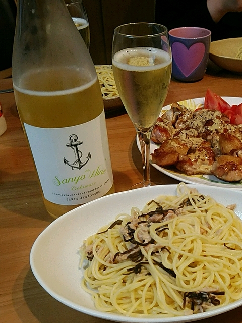 Sanyo Wine Delaware Pétillant 上澄みバージョン