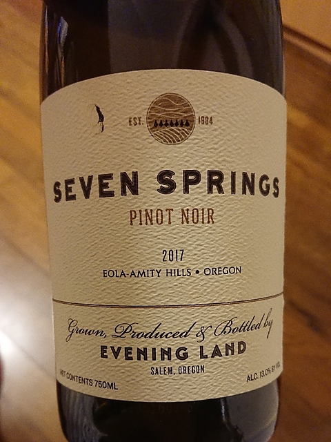 Evening Land Seven Springs Pinot Noir(イヴニング・ランド セブン・スプリング ピノ・ノワール)