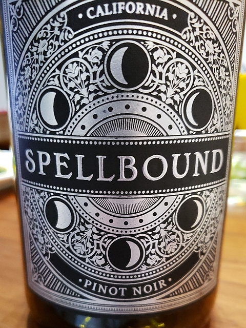 Spellbound Pinot Noir