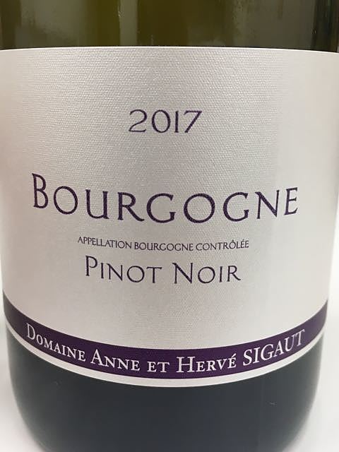 Dom. Anne et Hervé Sigaut Bourgogne Pinot Noir(ドメーヌ・アンヌ・エ・エルヴェ・シゴー ブルゴーニュ ピノ・ノワール)