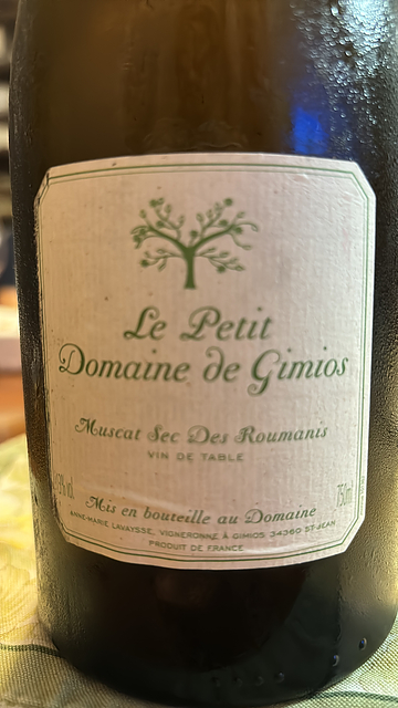 Le Petit Dom. de Gimios Muscat Sec des Roumanis(ル・プティ・ドメーヌ・ド・ジミオ ミュスカ・セック・デ・ルマニス)