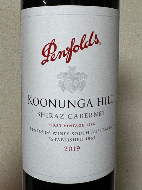 Penfolds Koonunga Hill Shiraz Cabernet