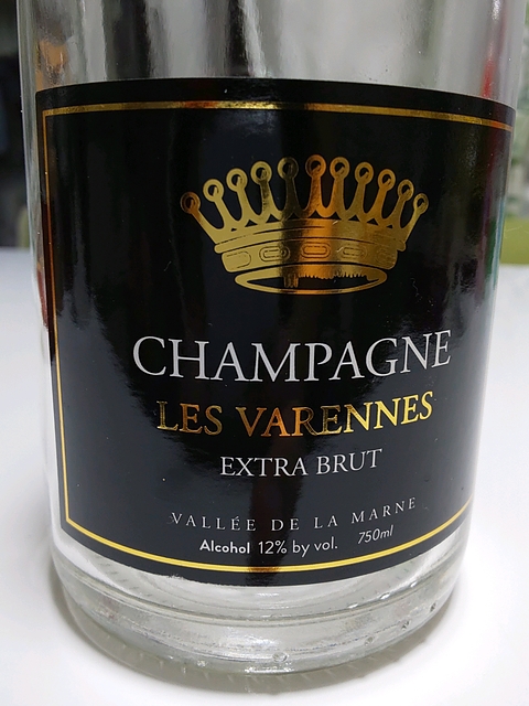 Les Varennes Champagne Extra Brut(レ・ヴァレンヌ シャンパーニュ エクストラ・ブリュット)