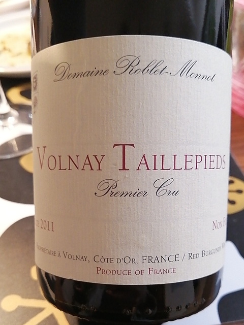 Dom. Roblet Monnot Volnay Taillepieds 1er Cru(ドメーヌ・ロブレ・モノ ヴォルネイ タイユピエ プルミエ・クリュ)