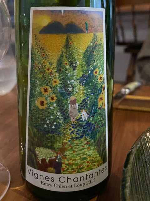 Miyamoto Vineyard Vignes Chantantes Entre Chien et | Vinica