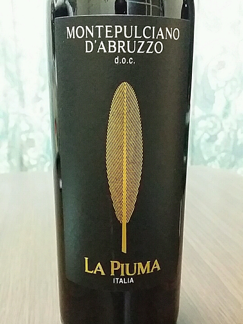 La Piuma Montepulciano d'Abruzzo(ラ・ピューマ モンテプルチャーノ・ダブルッツォ)