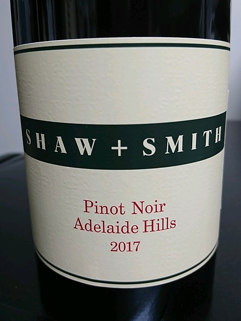 Shaw + Smith Pinot Noir(ショウ＆スミス ピノ・ノワール)