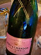 Moet Et Chandon Rose Imperial モエ エ シャンドン ロゼ インペリアル Vinica 無料のワインアプリ