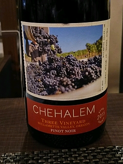 Chehalem Three Vineyard Pinot Noir(チュヘイラム スリー・ヴィンヤード ピノ・ノワール)