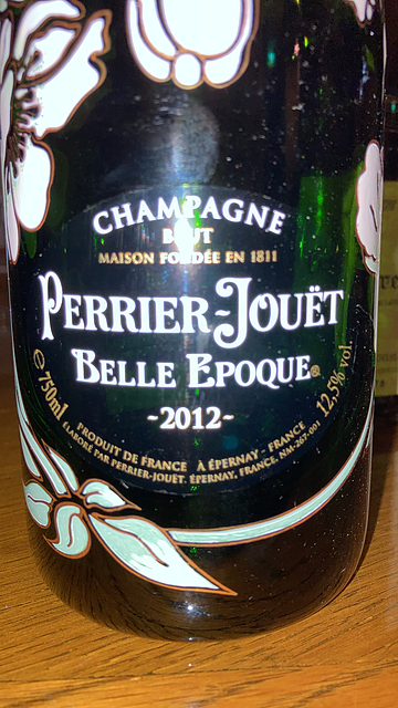 Perrier Jouët Belle Epoque Luminous(ペリエ・ジュエ ベル・エポック ルミナス)