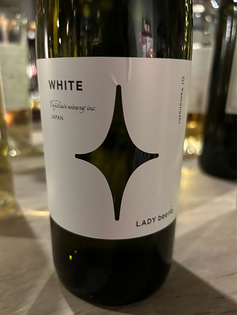 Fujiclair winery LADY beetle WHITE(フジクレールワイナリー レディビートル 白)