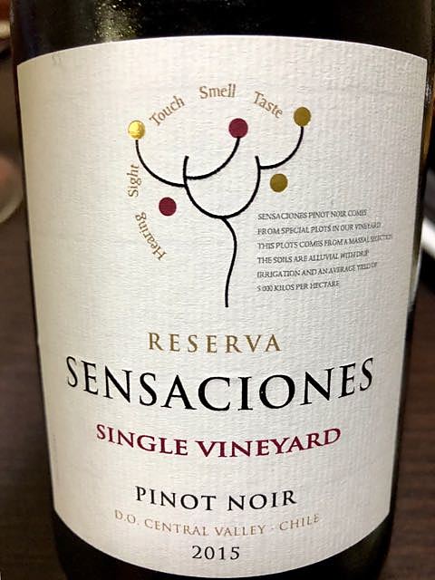 Sensaciones Single Vineyard Pinot Noir Reserva(センサシオネス シングル・ヴィンヤード ピノ・ノワール レゼルヴァ)