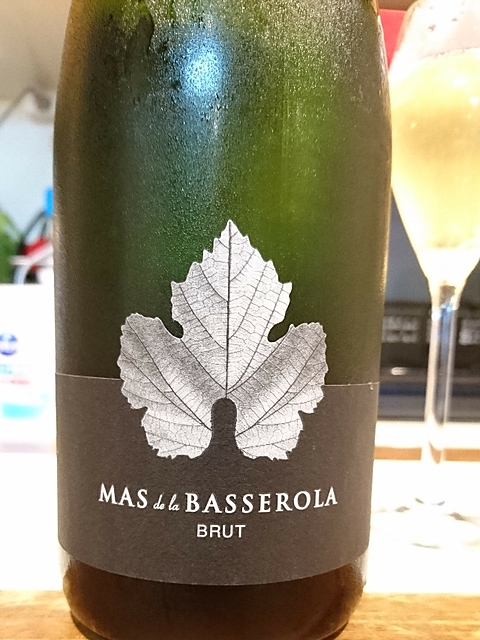 Mas de la Basserola Brut(マス・デ・ラ・バセロラ ブリュット)