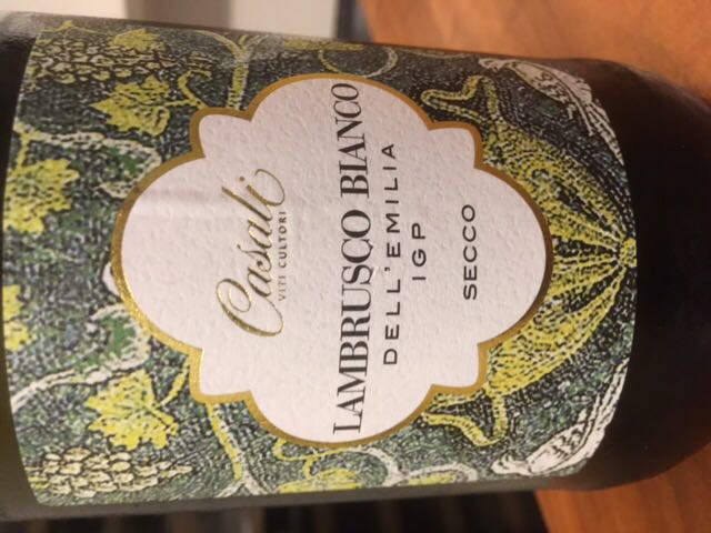 ワイン Casali Lambrusco Bianco Dell'Emilia IGP original.jpg?1561973382
