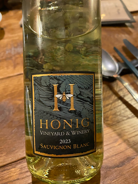 Honig Napa Valley Sauvignon Blanc(ホーニッグ ナパ・ヴァレー ソーヴィニヨン・ブラン)