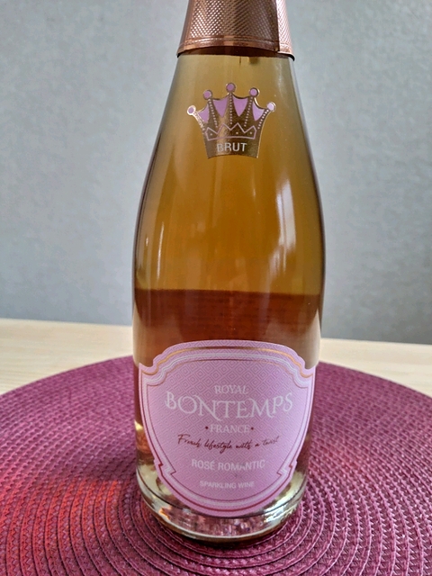 Royal Bontemps Rosé Romantic Sparkling(ロワイヤル・ボンタン ロゼ・ロマンティック スパークリング)