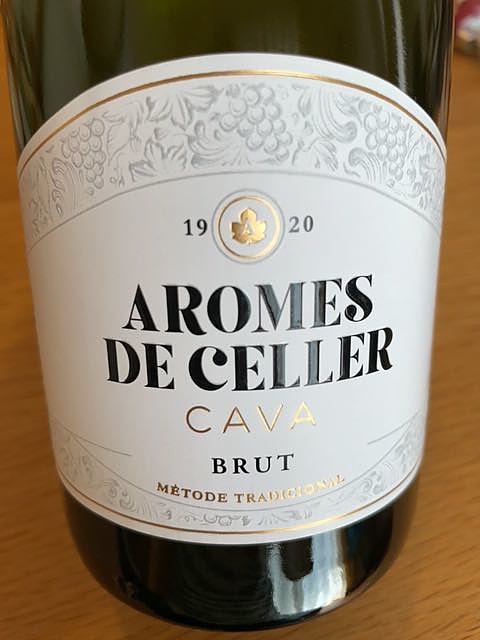 Aromes de Celler Cava Brut(アロムス・デ・セイエル カヴァ ブリュット)