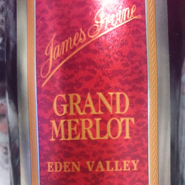 James Irvine Grand Merlot(ジェームス・アーバイン グランド・メルロ) Vinica 無料のワインアプリ