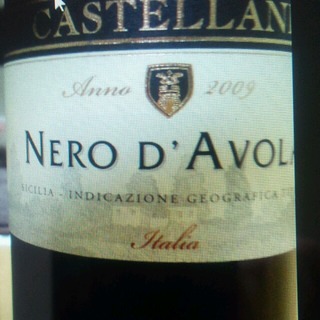 Castellani Nero d'Avola(カステラーニ ネロ・ダーヴォラ)