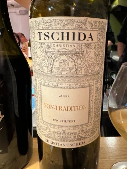 Christian Tschida Non Tradition Weiss Jahre | Vinica 無料の
