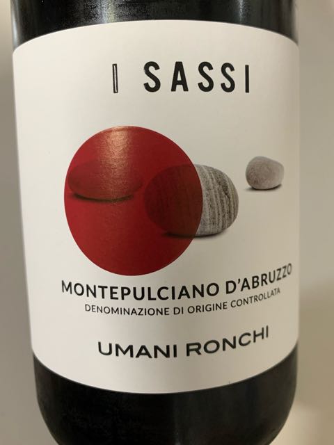 Umani Ronchi I Sassi Montepulciano | Vinica 無料のワインアプリ