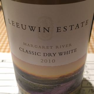 Leeuwin Estate Art Series Classic Dry White(ルーウィン・エステート アート・シリーズ クラシック・ドライ・ホワイト)