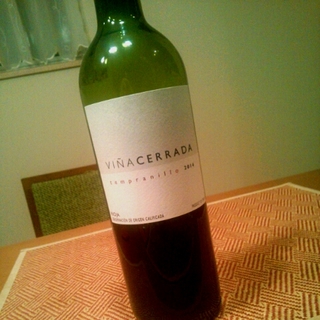 Viña Cerrada Tempranillo(ヴィーニャ・セッラーダ テンプラニーリョ)