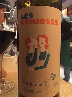 Les Curioses