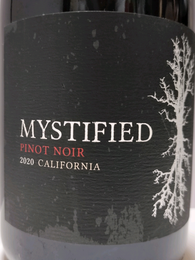 Mystified Pinot Noir(ミスティファイド ピノ・ノワール