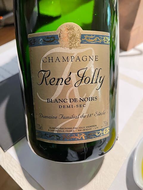 René Jolly Blanc de Noirs Demi Sec(ルネ・ジョリー ブラン・ド・ノワール ドゥミ・セック)