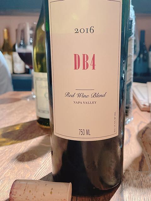 Bryant Family Vineyard DB4 2016(ブライアント・ファミリー・ヴィンヤード ディービー４)