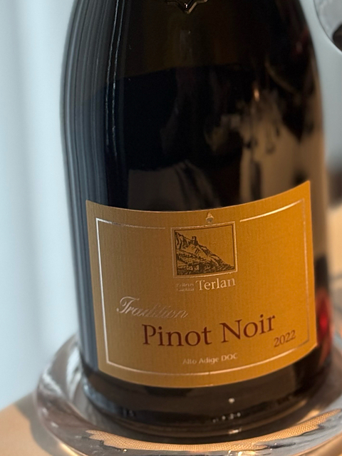 Terlan Pinot Noir(テルラーン ピノ・ノワール)
